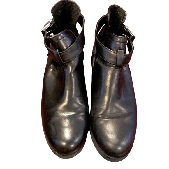 Women's Size 5.5 Ankle boots black Forever 21 Y2K - Picture 2 of 3